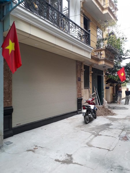 Bán Nhà Lạc Long Quân Tây Hồ, Lô Góc Ô Tô Tránh Kinh Doanh, DT 30m2, MT 5m, chỉ 5.4 Tỷ