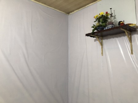 Cho thuê nhà cấp 4 – 54m vuông. Gồm 3 phòng ngủ + 1 bếp + 1 vệ sinh. Ô tô đỗ cửa – Ô tô tránh