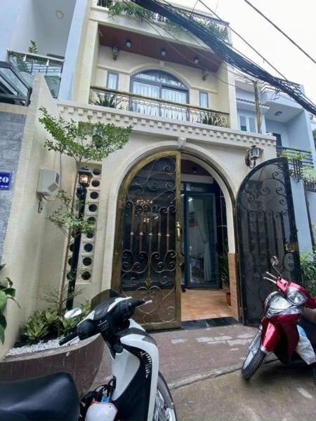 Chính chủ gửi Nhà HXH 720 Âu Cơ, Tân Bình. Nhà 3 tầng, 69m2, giá 7.3 tỷ (thương lượng)