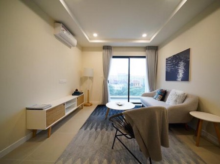 Chính chủ bán căn 3 ngủ, 2wc, 101m2, giá 4 tỷ 3 dự án Kosmo Tây Hồ.