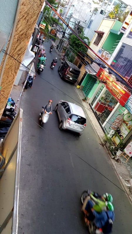 Đi đến slide 4