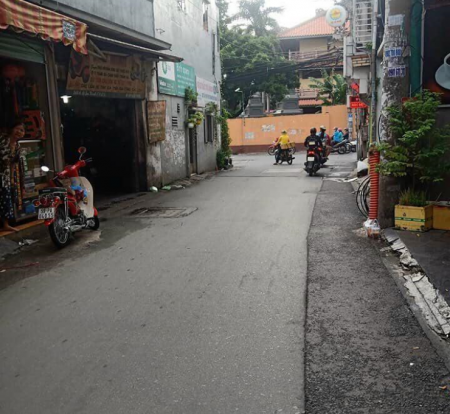 Bán nhà đường Ngô Quyền, Phường 8, Quận 10, 39m2, 2 mặt tiền, giá 6 Tỷ
