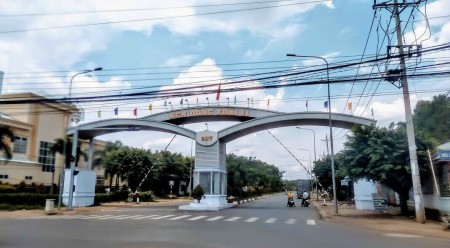 Bán gấp đất tp Đồng Xoài ngay khu công nghiệp ĐX1 ĐX2 giá 300tr/1000m2