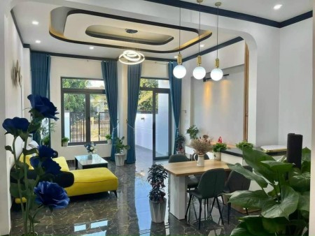 Bán Biệt thự Pháp cổ Mặt phố Đặng Dung giá 40 tỷ, 120m2, SĐCC