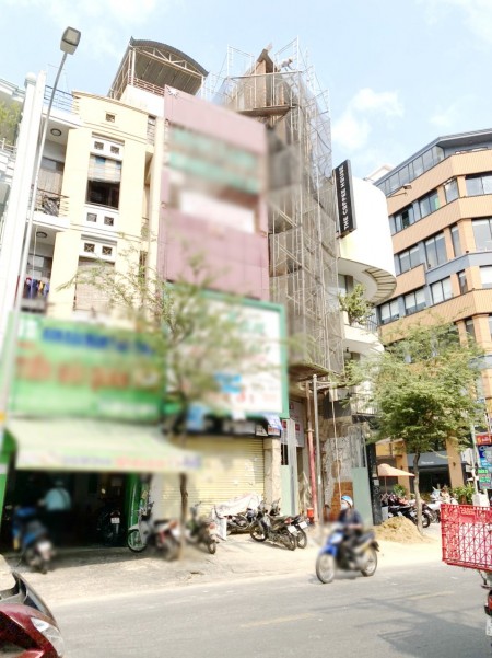 Cho thuê nguyên căn 5 lầu có thang máy Sư Vạn Hạnh nối dài P12 Q10