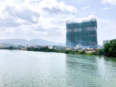 Đi đến slide 4