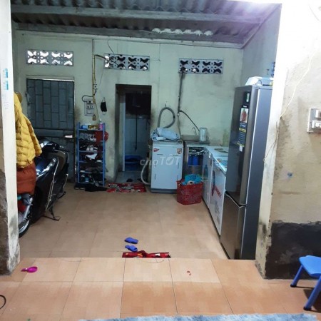 Chính chủ cần bán nhà cấp 4 số nhà 10 C1 ngõ 376 đường Khương Đình, Phường Hạ Đình, Quận Thanh Xuân, Hà Nội