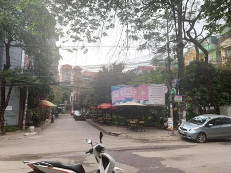 Bán Nhà Liền Kề Đại Kim Vỉa Hè ô tô tránh. DT 55m2x6T, giá 8 tỷ 3