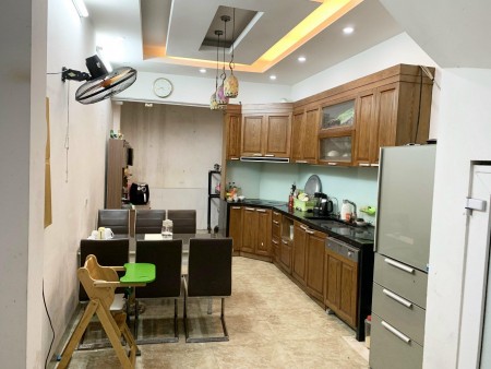 4 TẦNG 3 NGỦ ĐỦ CÔNG NĂNG NGÕ Ô TÔ TRUNG TÂM HAI BÀ NHỈNH 2 TỶ