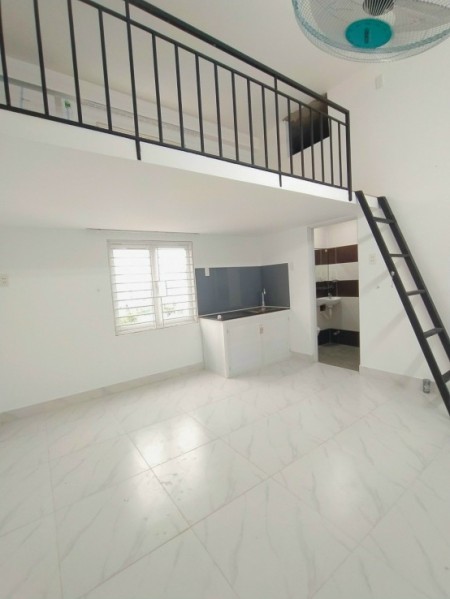 PHÒNG CHO THUÊ GIÁ RẺ TÂN SƠN NHÌ DT 30M2. GIÁ RẺ