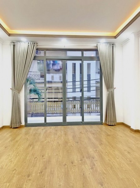 Đi đến slide 6