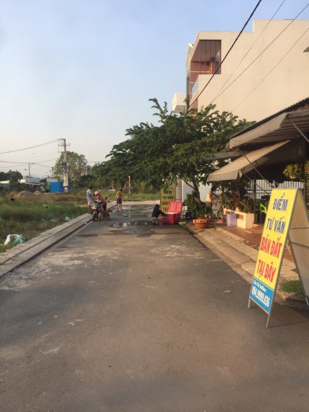 Bán nhà 204/3B Cao Đạt P1 Q5. Dtcn: 3 x 8m