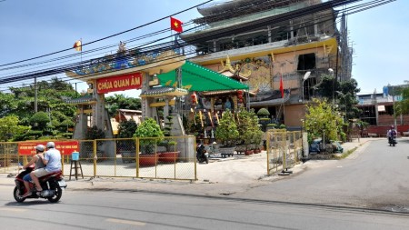 MẶT TIỀN ĐƯỜNG MỄ CỐC GẦN CHÙA QUAN ÂM QUẬN 8