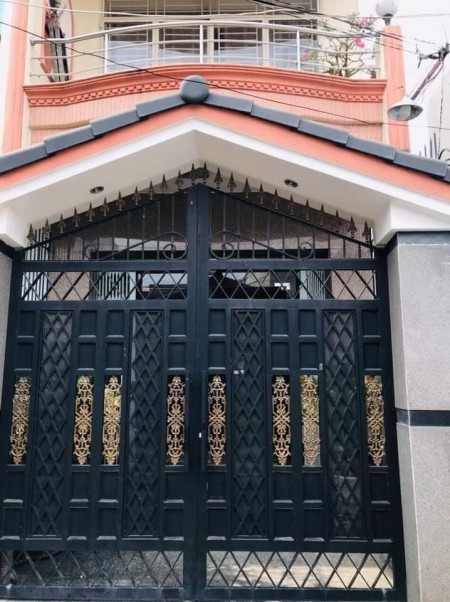 Bán Nhà Đ. Lý Thường Kiệt Gò Vấp, DT 85m2. G.7.1 tỷ. Ô tô vào nhà.