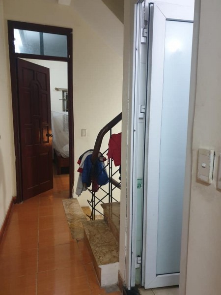 Siêu phảm nhà Ngọc Hồi, ngõ ôtô, kinh doanh được, khách nhìn là ưng ngay, giá 2.65 tỷ