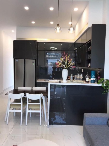 Bán nhanh căn nhà 1 trệt 2 lầu bên lưng trường học Hưng LONG_bÌNH Chánh, SHR