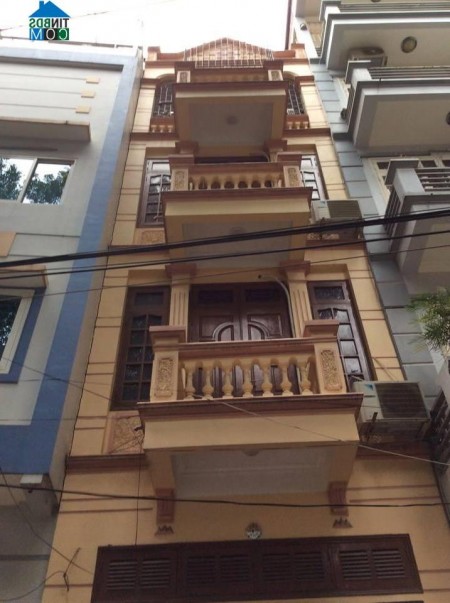 Nhà thoáng trước và sau, ô tô dừng đỗ 24/24 còn mới view thoáng vĩnh viễn, kinh doanh thuận tiện