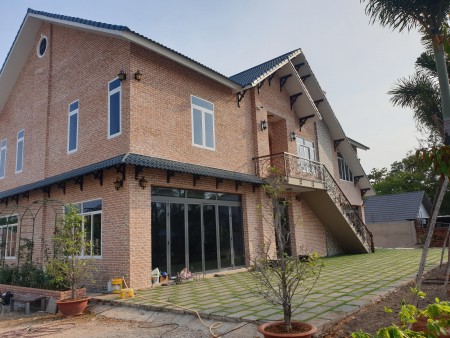 Cho thuê văn phòng quận Bình Thạnh, DT: 240m2 - giá 60tr/tháng