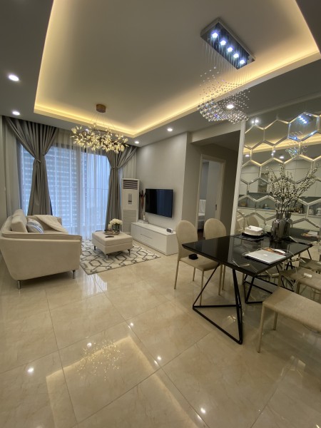 Độc quyền cho thuê căn hộ 2 phòng ngủ vip tại Vinhomes D'capitale