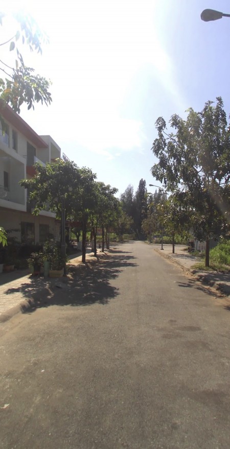 Chọn ngay lô đất để ở và kinh doanh tốt mt Phan Văn Trị, P. 5, Q. Gò Vấp khúc gần với siêu thị Vincom giá 3 tỷ