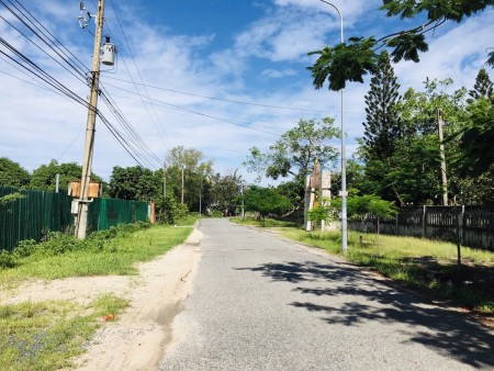 Đất Mt đường nhựa 12m vô núi Dinh, SHR thổ cư 100m2