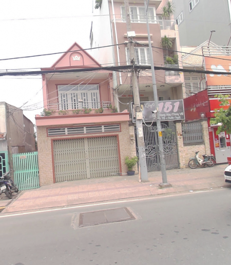 MB Đường Phan Xích Long, xe cộ đông đúc
