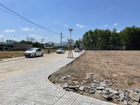 VỠ NỢ NGÂN HÀNG CẦN RA ĐI LÔ ĐẤT