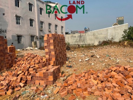Bán đất dt 90m2, lô góc 2 mặt tiền kinh doanh, đường ô tô thông thoáng P. Tân Hiệp, Biên Hòa.