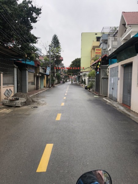 Bán đất Trâu Quỳ Gia Lâm đường đẹp diện tích 62m giá chỉ 38tr bao sang tên