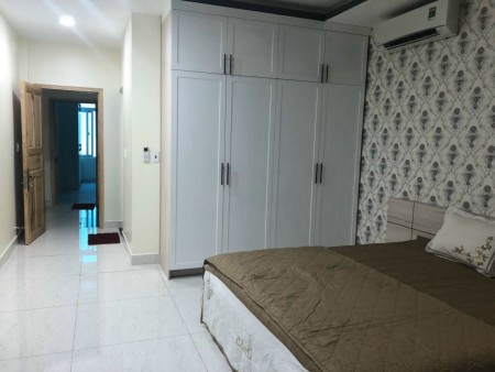 Bán nhà Nguyễn Thị Thập,Quận 7 dt 5x36m,2 lầu,st, vị trí đẹp ngay lotter mark