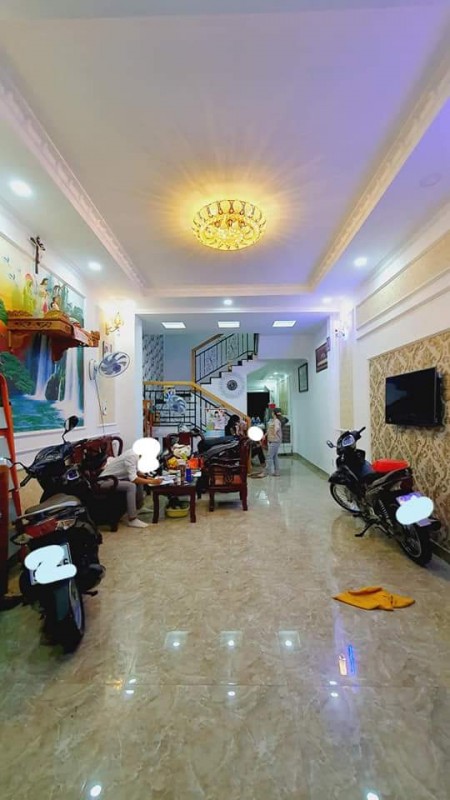 Bán nhà đường Đỗ Thừa Luông, Phường Tân Quý, Quận Tân Phú, DT: 4m x 16m, 2 tầng 6,1 tỷ