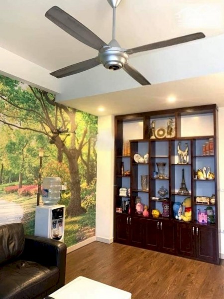 Bán nhà phố Nguyễn Văn Cừ, quận Long Biên 40m2, 4 tầng, 2 thoáng, chỉ 3 tỷ. LH: 0977.611.089