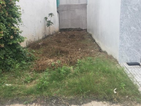 Cần bán rẻ lại lô đất nền tại Vườn Lài Village, ngay UBND P.An Phú Đông. Giá từ 1 tỷ 9/80m2 sổ hồng