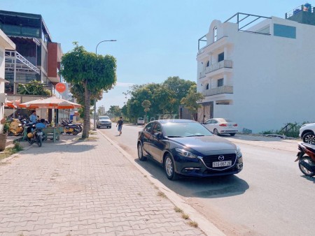 Chính chủ bán lô đất thổ cư 90m2 ngay cầu Tân Tạo Tỉnh Lộ 10, Sổ Hồng Riêng.