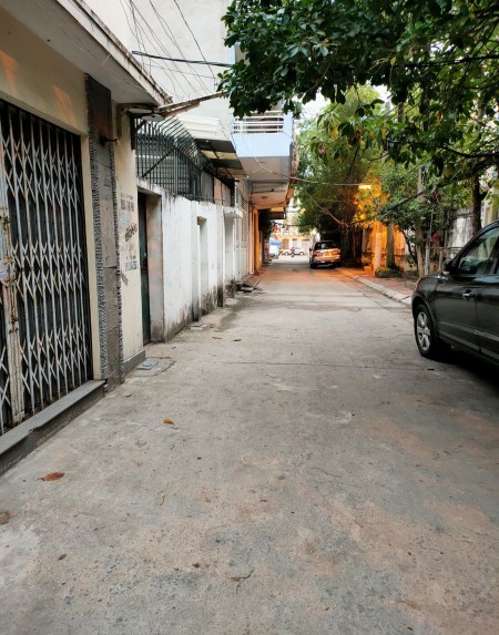 Bán nhà Lạc Trung, 35m2, 6 tầng, MT 3.3m, ngõ 3m, ngay trường cấp 2, giá 4,25 tỷ