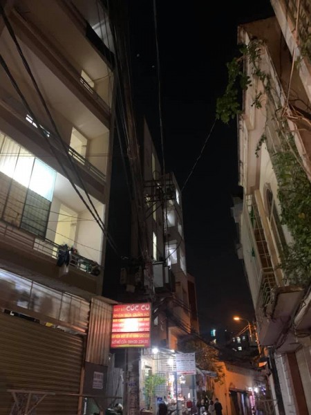 Đi đến slide 4