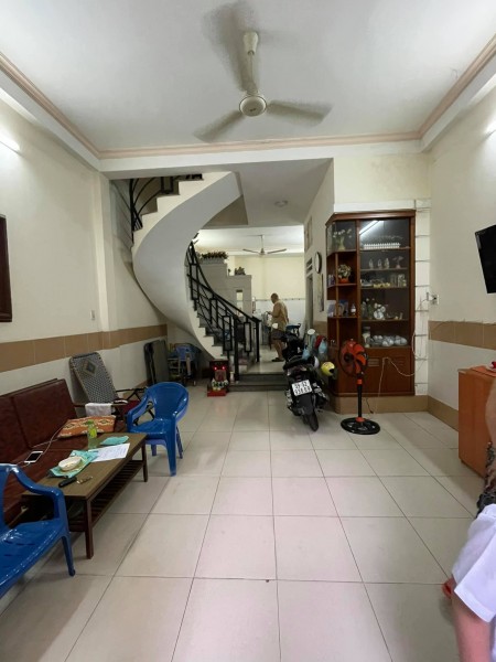 Bán Nhà Hẻm Xe Hơi 5m Quận 10, 52m2_3 Lầu ở Ngay Chỉ 6,6 tỷ.