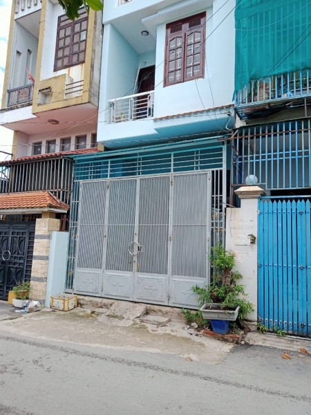 Bán nhà đường số 40 Hiệp Bình Chánh. 5,5 tỷ. Nhà vào ở ngay, Tặng nội thất 100 triệu