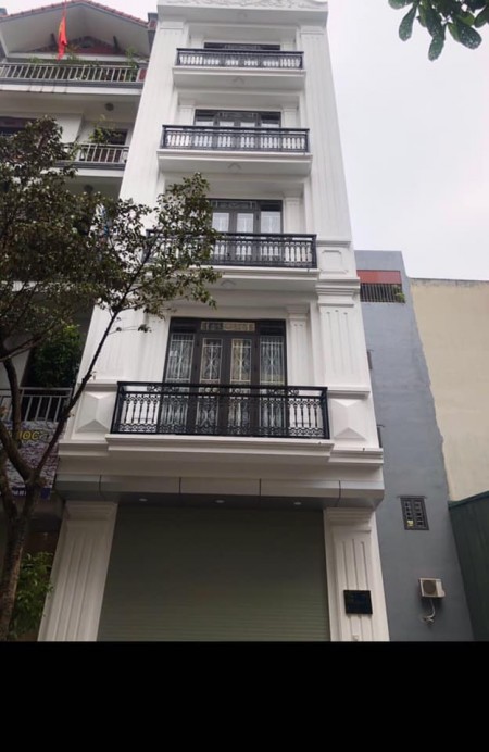 Bán mảnh đất Phương Liệt,ô tô vào nhà,đường trải nhựa 43m nhỉnh 3 tỷ