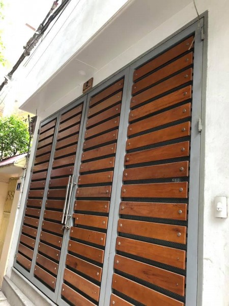 Bán Nhà Giải Phóng 40m2 - 10m Ra Phố - MT 4m - Nhà Mới Hiện Đại - NT Nhập Khẩu - KD