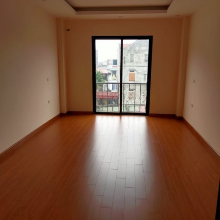 BÁN NHÀ Ở NGAY TẶNG NỘI THẤT CƠ BẢN.