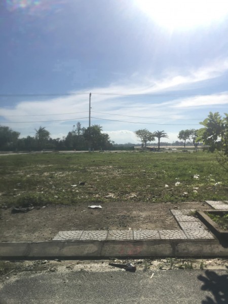 ĐẤT NGỌC DƯƠNG RIVERSIDE GIÁ SỤP HẦM