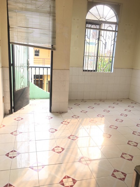 Phòng sạch đẹp mát mẻ, yên tĩnh, giờ tự do NGAY CÁCH MẠNG T8