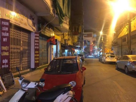 Cần bán nhà mặt phố đường Hoàng Mai Hà Nội