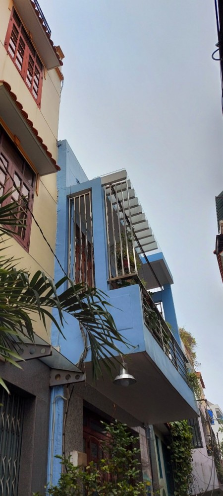 Hiếm. Bán nhà Gấp đường Hòa Bình, Giá 3.4 tỷ