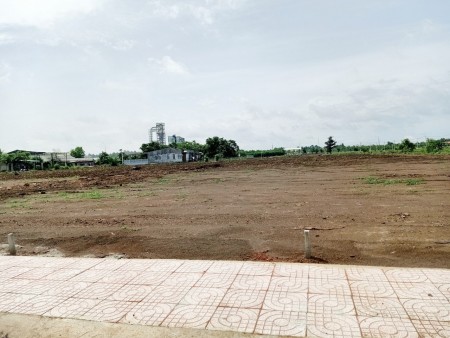 Bán đất nền tái định cư becamex, nằm mặt tiền đường Liên xã 4 kết nối vào KCN Becamex Đồng Phú