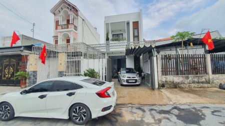 Nhà MTKD buôn bán 5x19,tặng nội thất,sang tên ngay