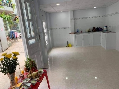 Bán nhà hẽm 154 Âu Cơ Phường 9 Quận Tân Bình 60m2 . Chỉ 4ty .Thương lượng.