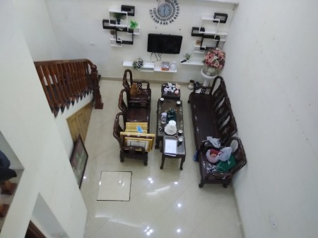 Bán Nhà 4 Tầng, Hồ Tùng Mậu, Cầu Giấy DT 51m2, MT 5m. Giá 4,6 tỷ.