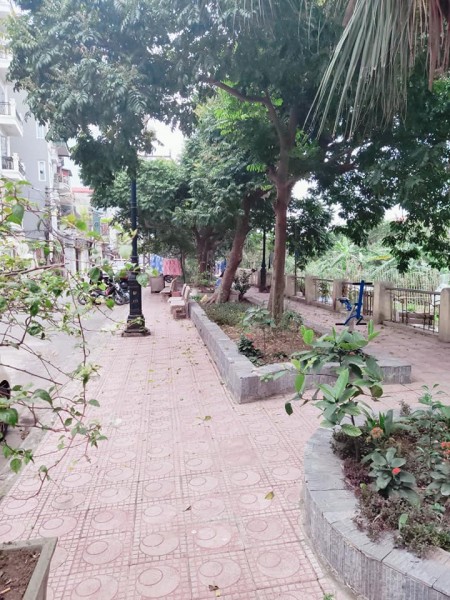 Bán nhà Yết Kiêu 42m2, 3.8 tỷ Hà Đông. an sinh tốt, nhà dân xây, tặng nội thất đẹp